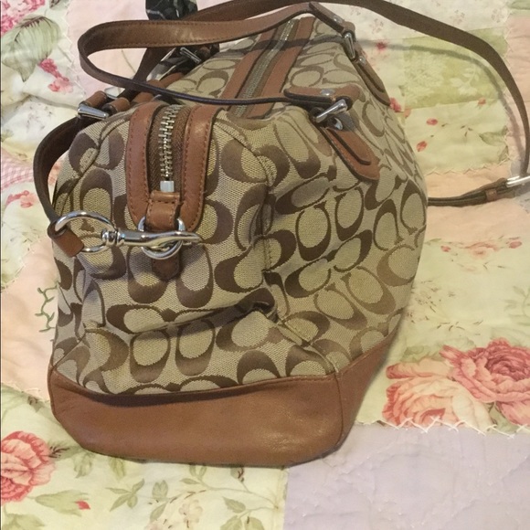 Coach Purse - Picture 3 of 7